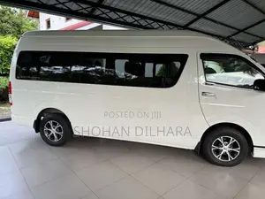 Toyota HIACE 2015 Van (Used)