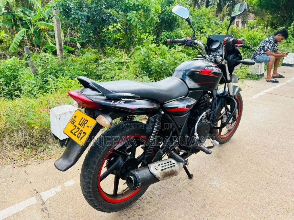 Bajaj Discover 2008 Motorbike (Used)