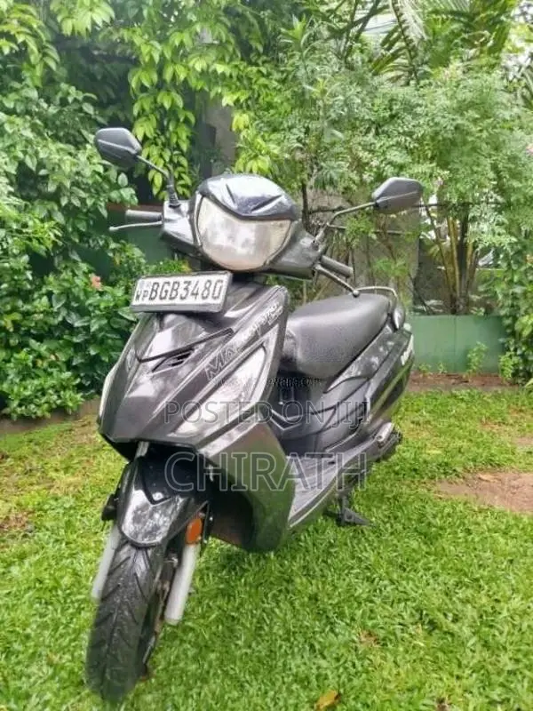 Hero Maestro Edge 2017 Motorbike (Used)