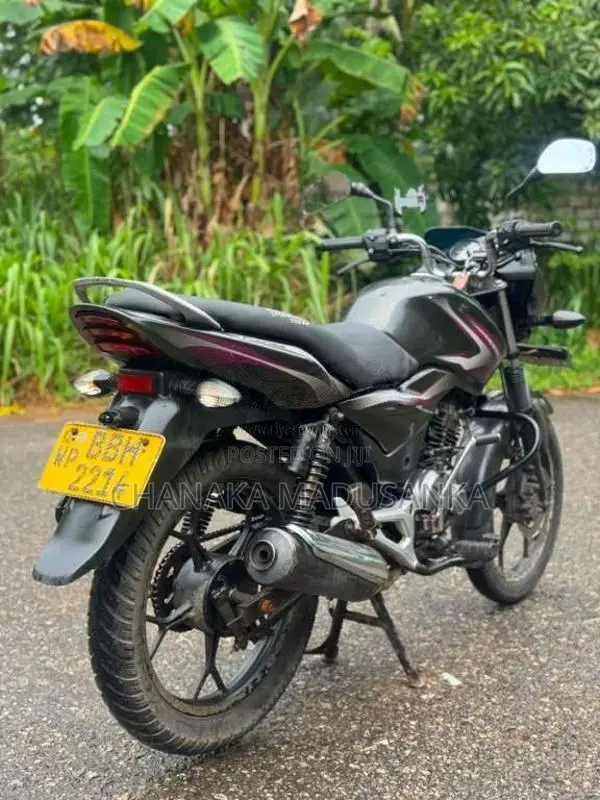 Bajaj Discover 2014 Motorbike (Used)