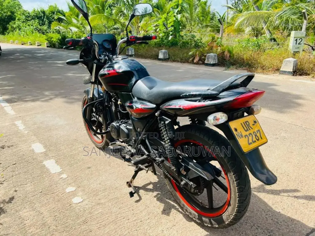 Bajaj Discover 2008 Motorbike (Used)