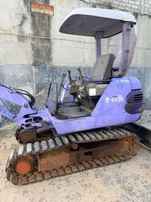 Hitachi 35 2022 Heavy-Duty (Used)
