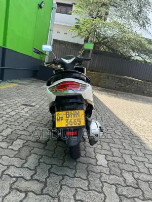 Suzuki BURGMAN 2019 Motorbike (Used)