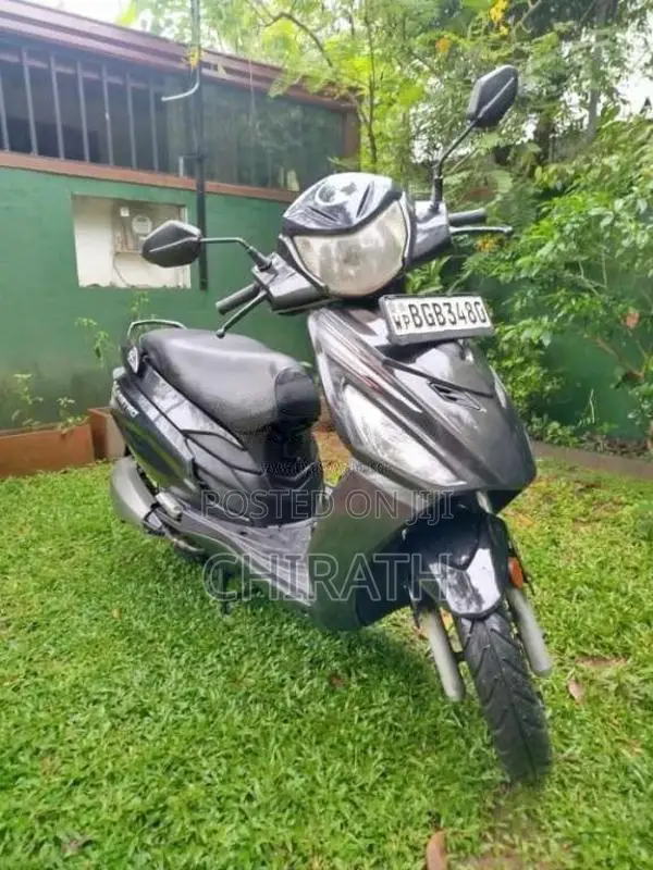 Hero Maestro Edge 2017 Motorbike (Used)