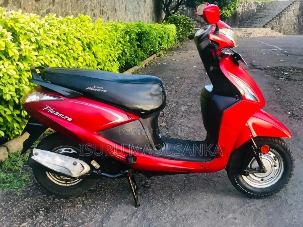 Hero Pleasure 2015 Motorbike (Used)