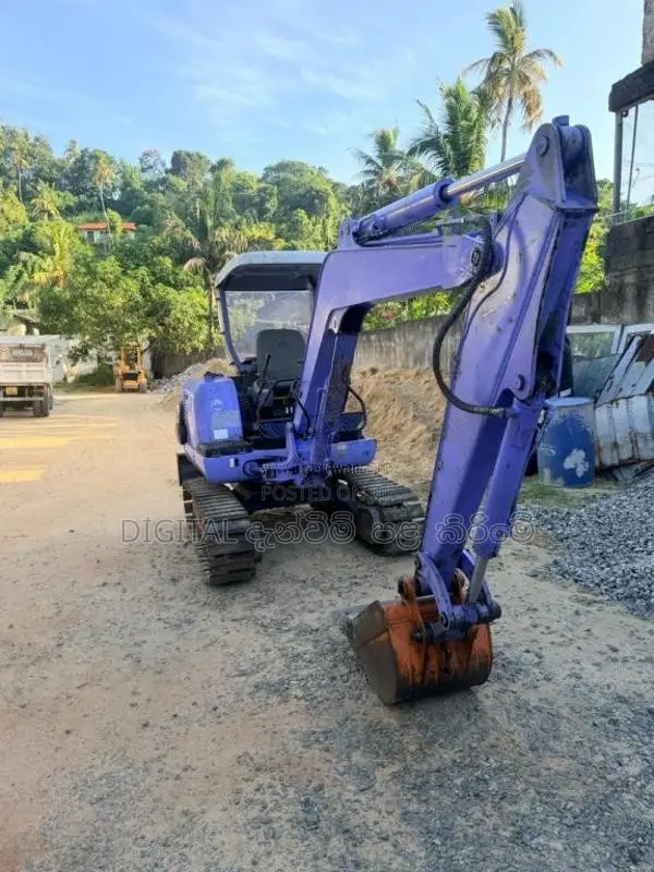Hitachi 35 2022 Heavy-Duty (Used)