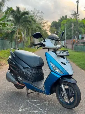 Hero Maestro Edge 2017 Motorbike (Used)