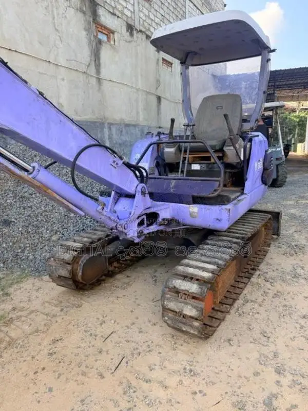 Hitachi 35 2022 Heavy-Duty (Used)