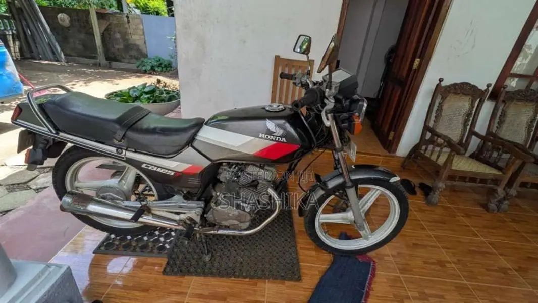 Honda CB 125 2011 Motorbike (Used)