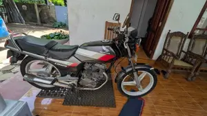Honda CB 125 2011 Motorbike (Used)