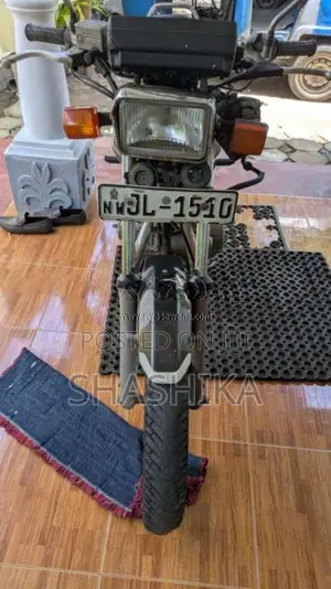 Honda CB 125 2011 Motorbike (Used)