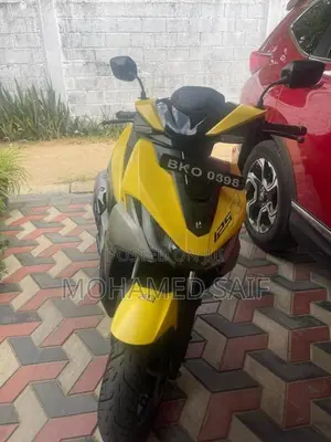 Hero Xoom 125 2025 Motorbike (Used)