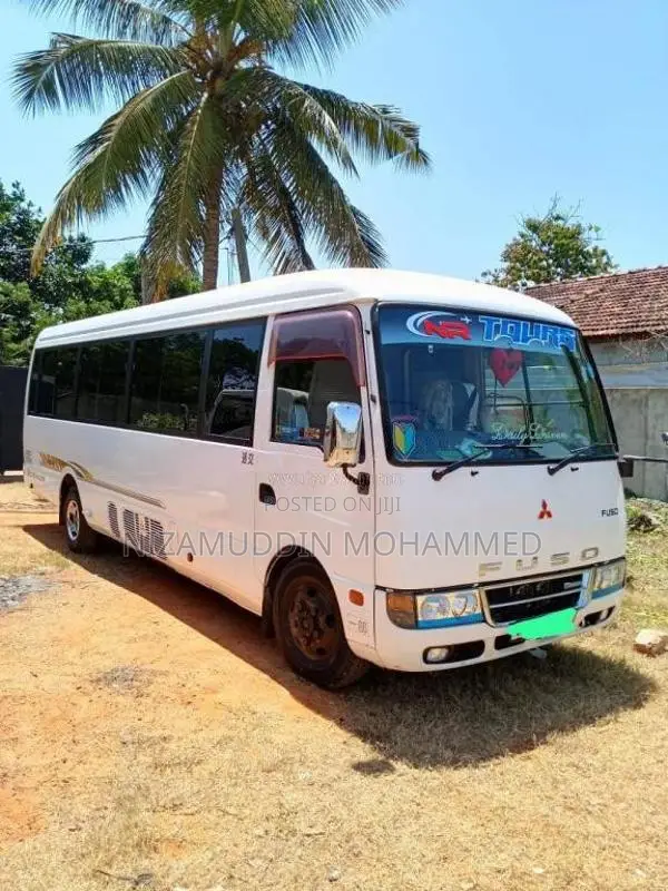 Mitsubishi Rosa 2012 Bus (Used)