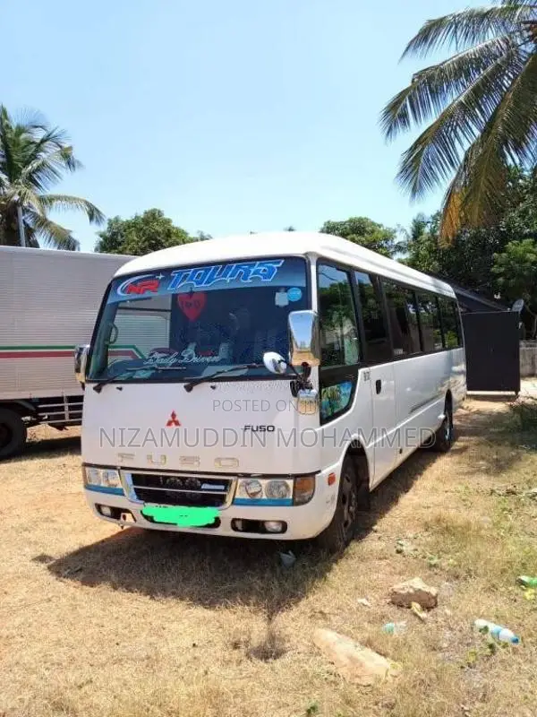 Mitsubishi Rosa 2012 Bus (Used)