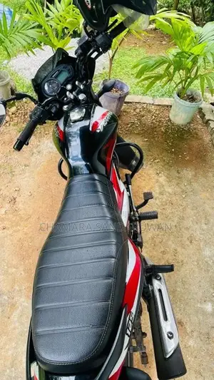 Bajaj Discover 125 2025 Motorbike (Used)