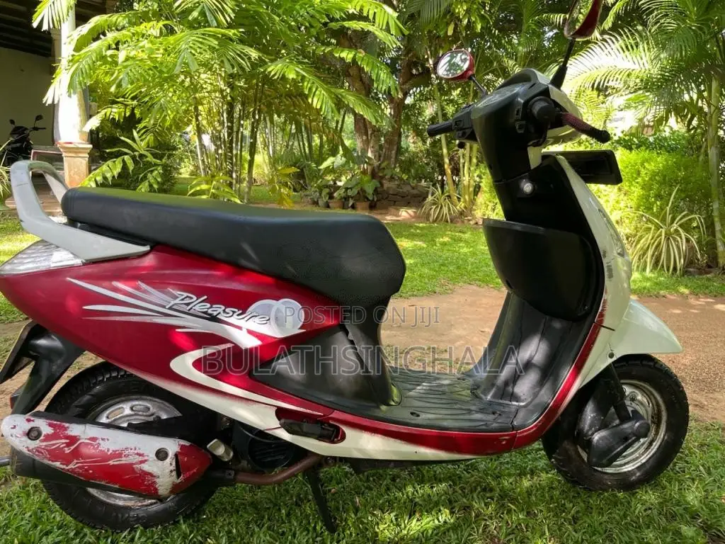 Hero Pleasure 2010 Motorbike (Used)