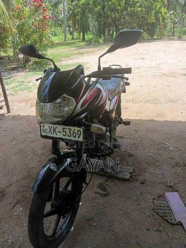 Bajaj Discover 100 2012 Motorbike (Used)