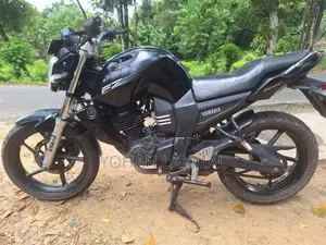 Yamaha FZ 2011 Motorbike (Used)
