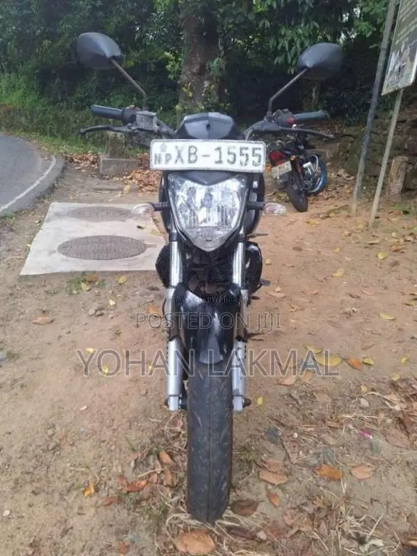 Yamaha FZ 2011 Motorbike (Used)