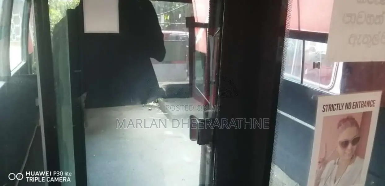 Ashok-Leyland Hino Power 2002 Bus (Used)