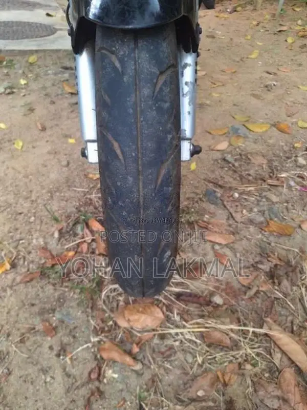Yamaha FZ 2011 Motorbike (Used)