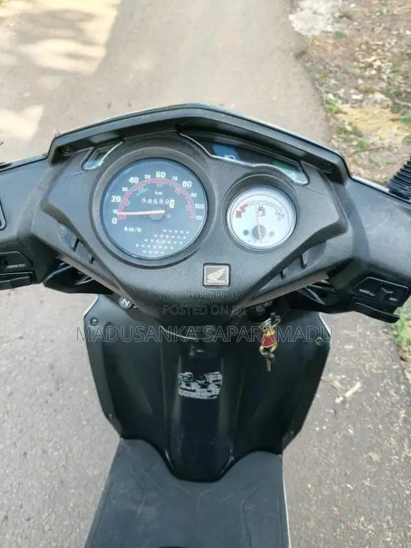 Honda Dio 2016 Motorbike (Used)