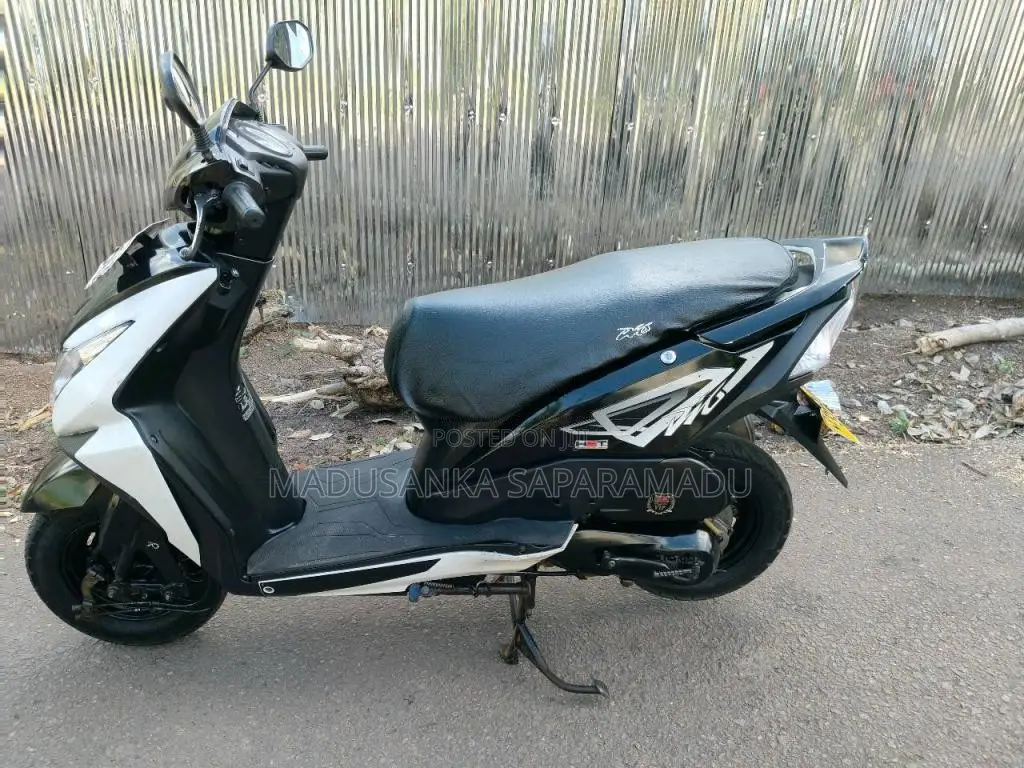 Honda Dio 2016 Motorbike (Used)