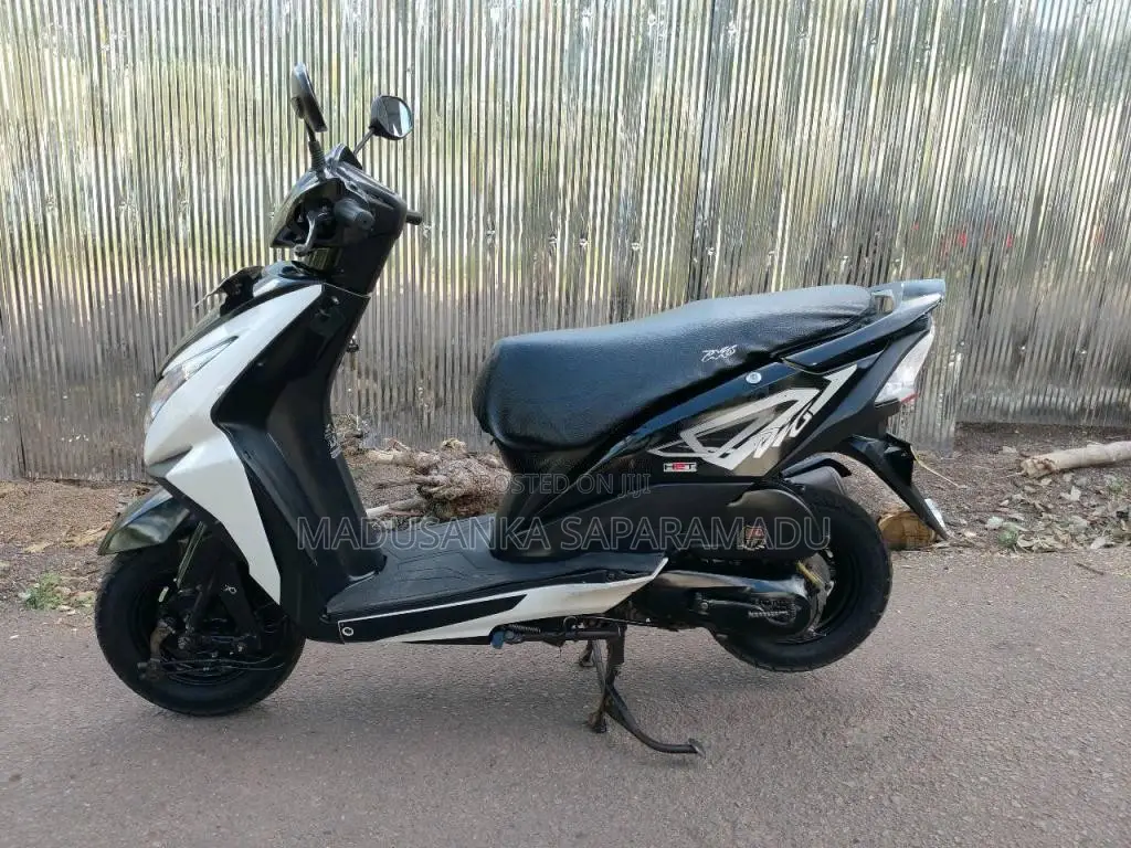 Honda Dio 2016 Motorbike (Used)