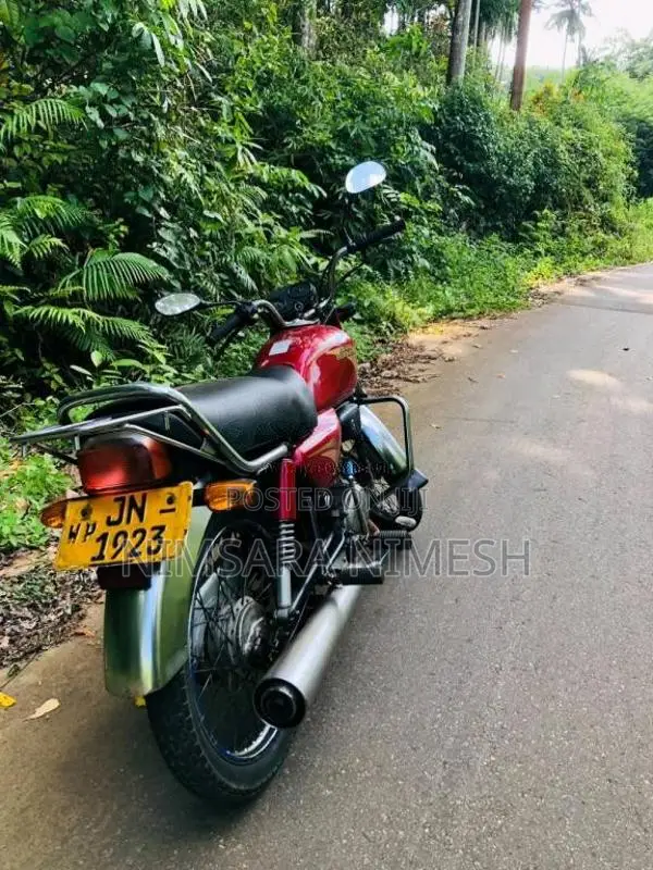 Hero-Honda Cd Dawn 2004 Motorbike (Used)