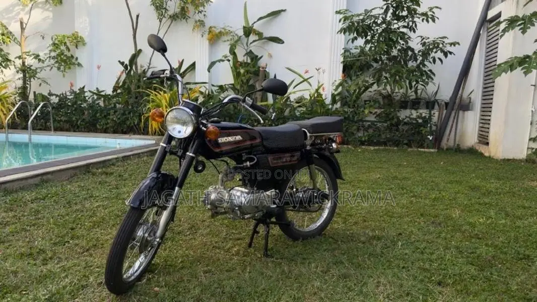 Honda Cd 50 1987 Motorbike (Used)
