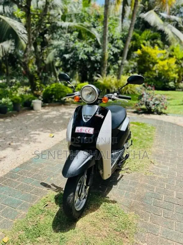 Honda Today 2025 Motorbike (Used)