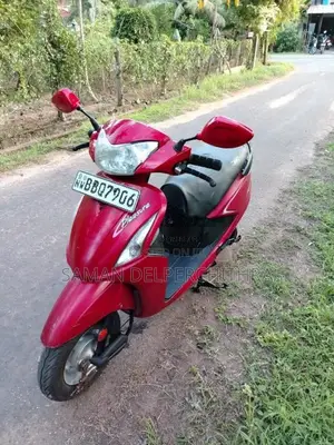 Hero Pleasure 2015 Motorbike (Used)