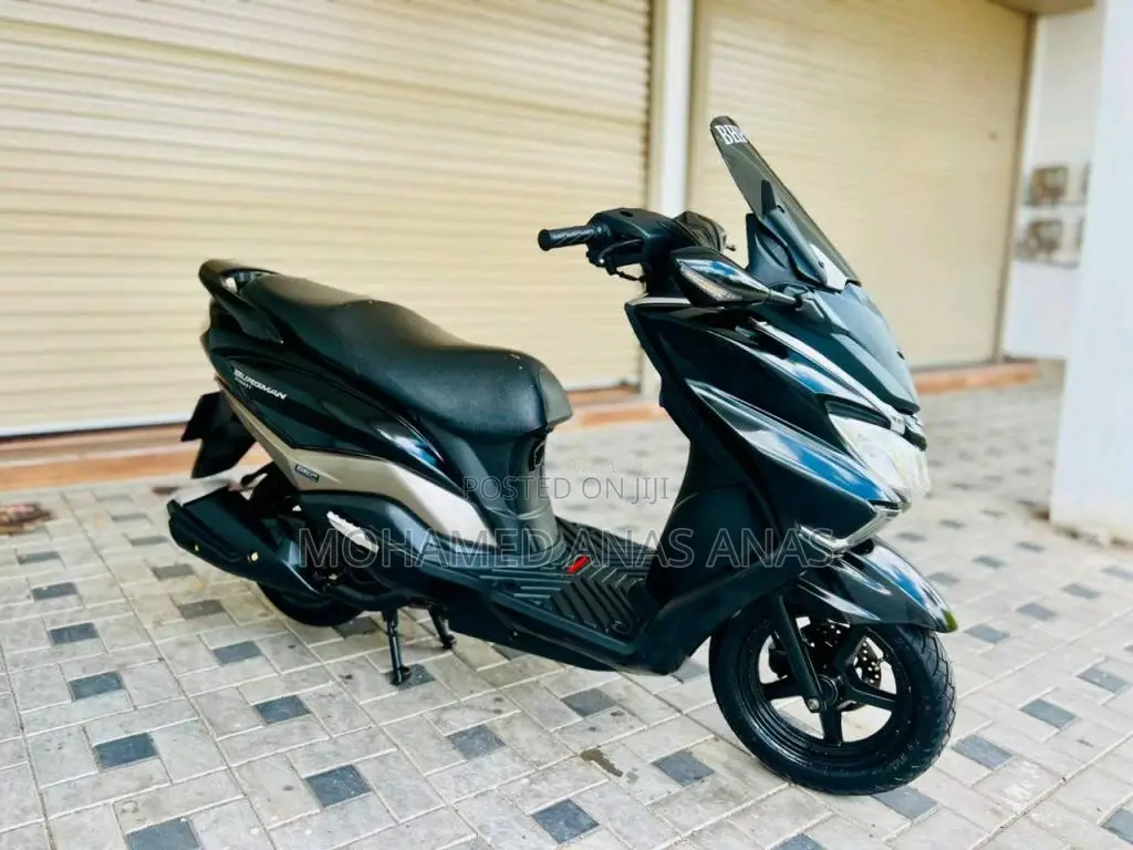Suzuki BURGMAN 2019 Motorbike (Used)