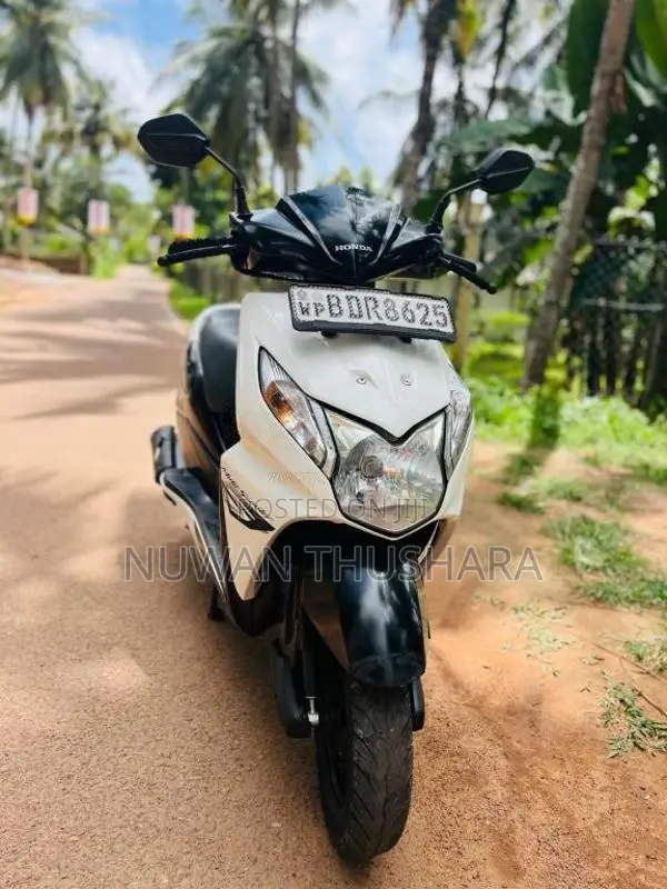 Honda Dio 2016 Motorbike (Used)