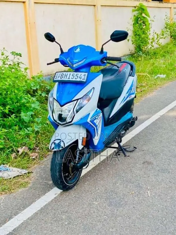 Honda Dio 2018 Motorbike (Used)