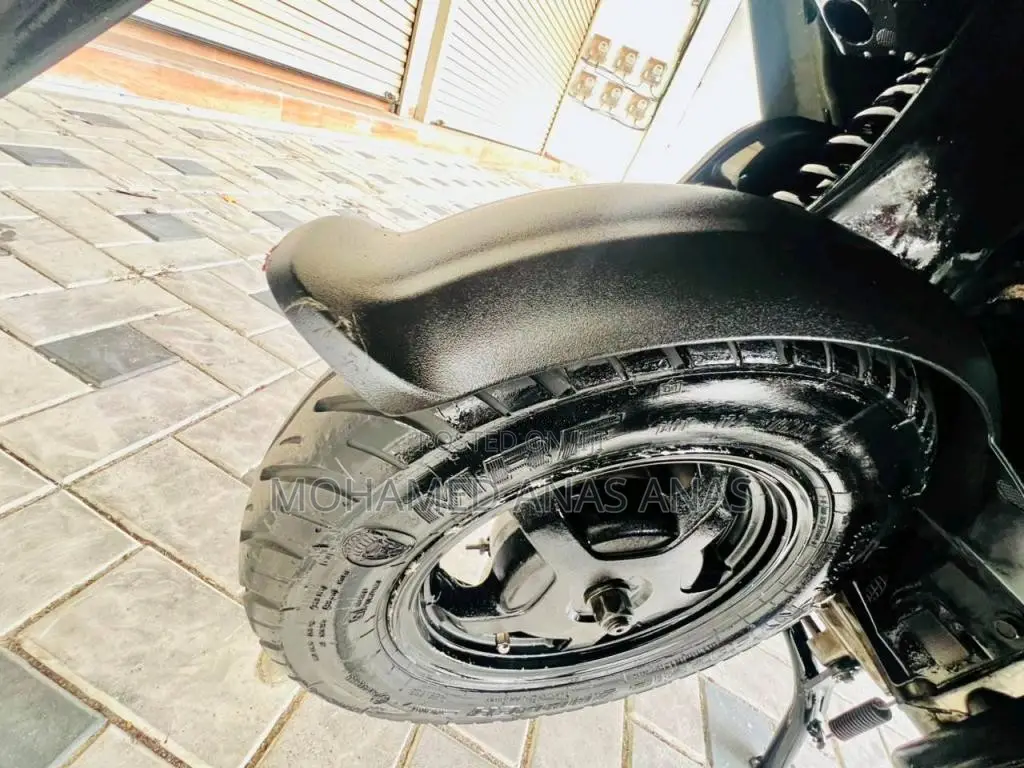 Suzuki BURGMAN 2019 Motorbike (Used)
