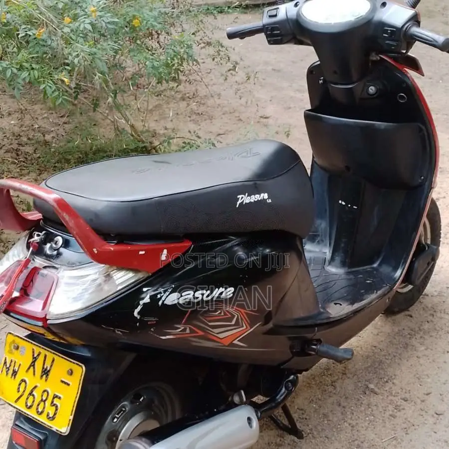 Hero Pleasure 2012 Motorbike (Used)