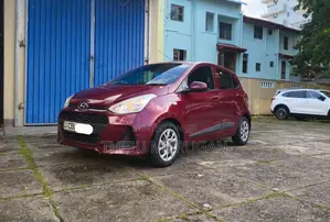 Hyundai Grand I10 2017 Car (Used)