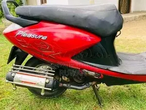 Hero Pleasure 2011 Motorbike (Used)