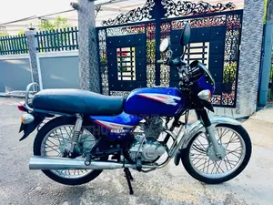 Bajaj Boxer 2006 Motorbike (Used)