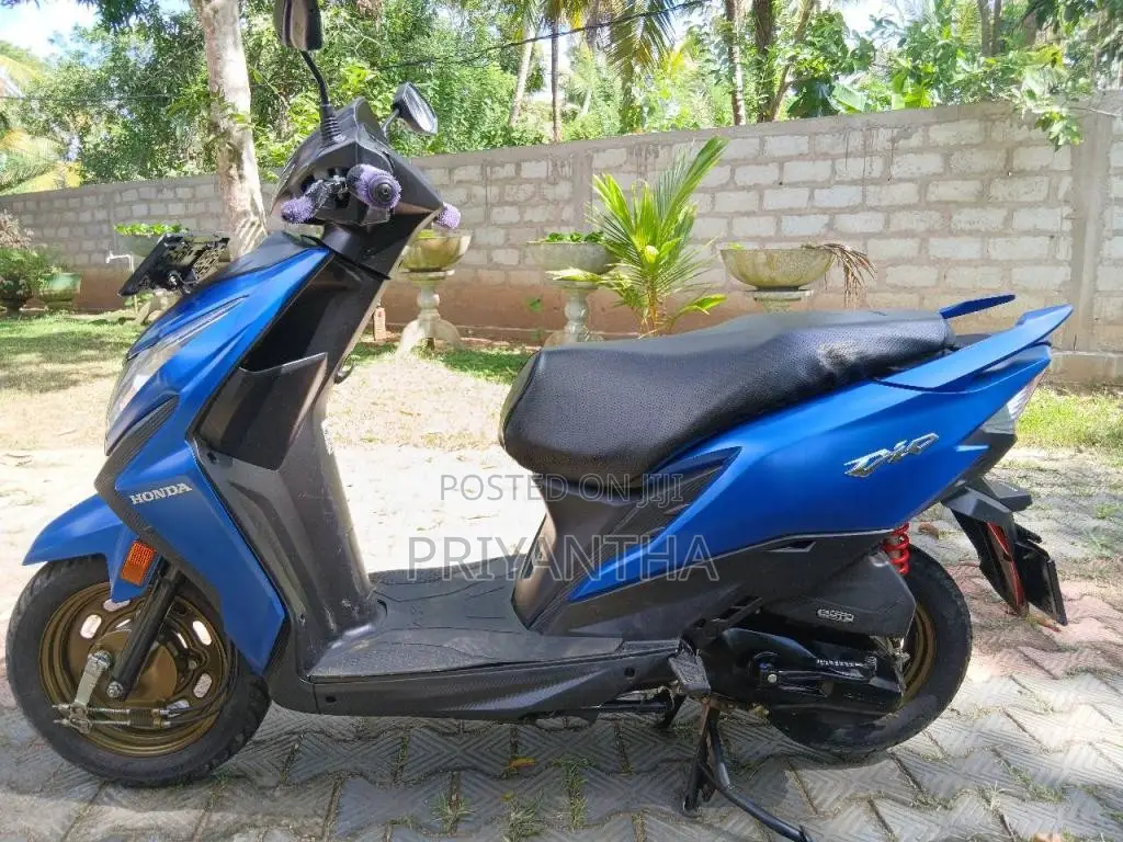 Honda Dio 2025 Motorbike (Used)