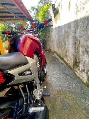 Yamaha FZ 2010 Motorbike (Used)