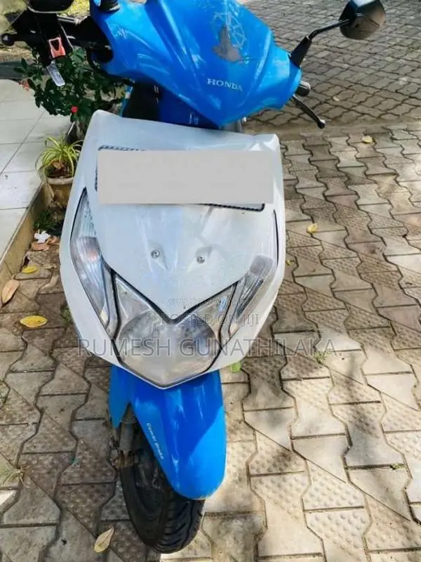 Honda Dio 2016 Motorbike (Used)
