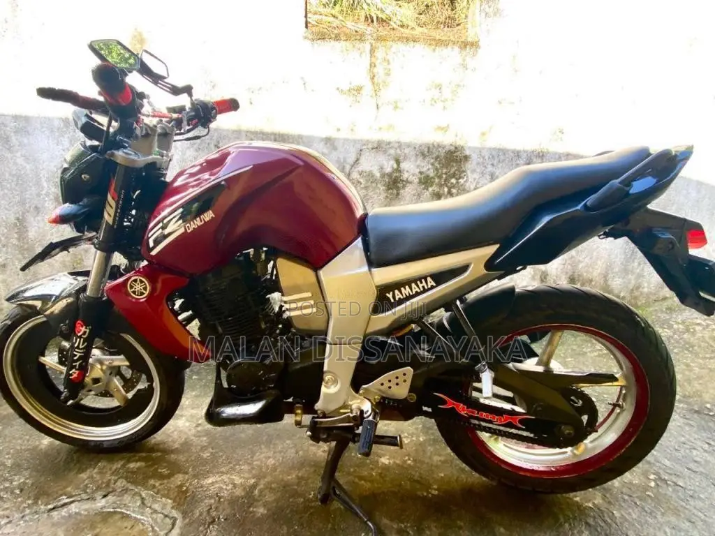 Yamaha FZ 2010 Motorbike (Used)