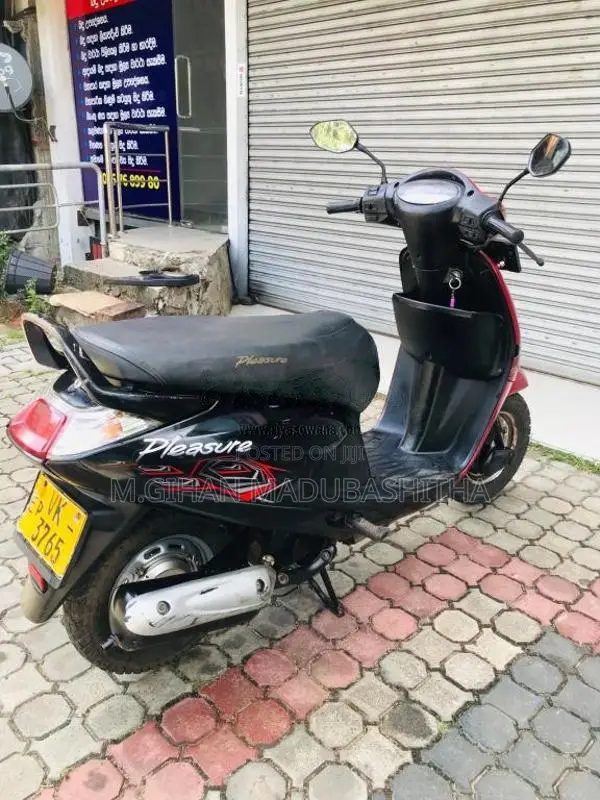 Hero Pleasure 2010 Motorbike (Used)
