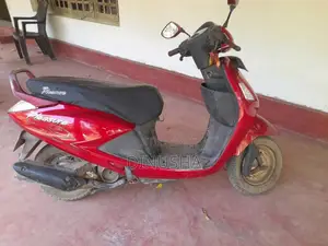Hero Pleasure 2012 Motorbike (Used)