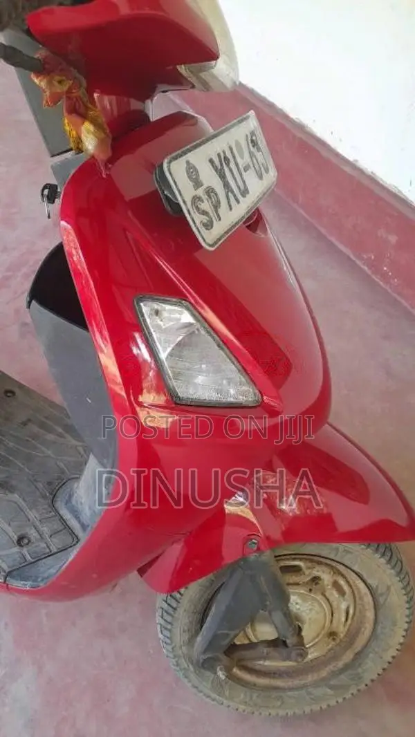 Hero Pleasure 2012 Motorbike (Used)