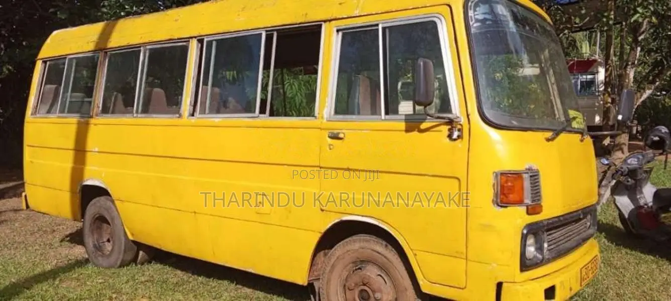 Mitsubishi Rosa 1982 Bus (Used)