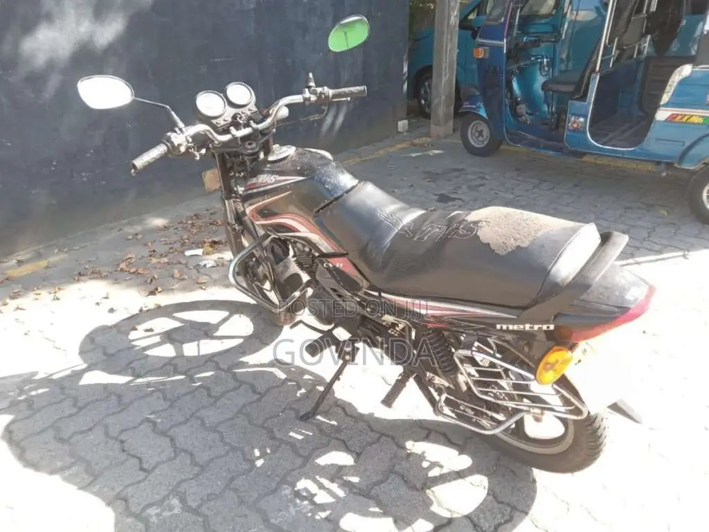 TVS Metro 2011 Motorbike (Used)