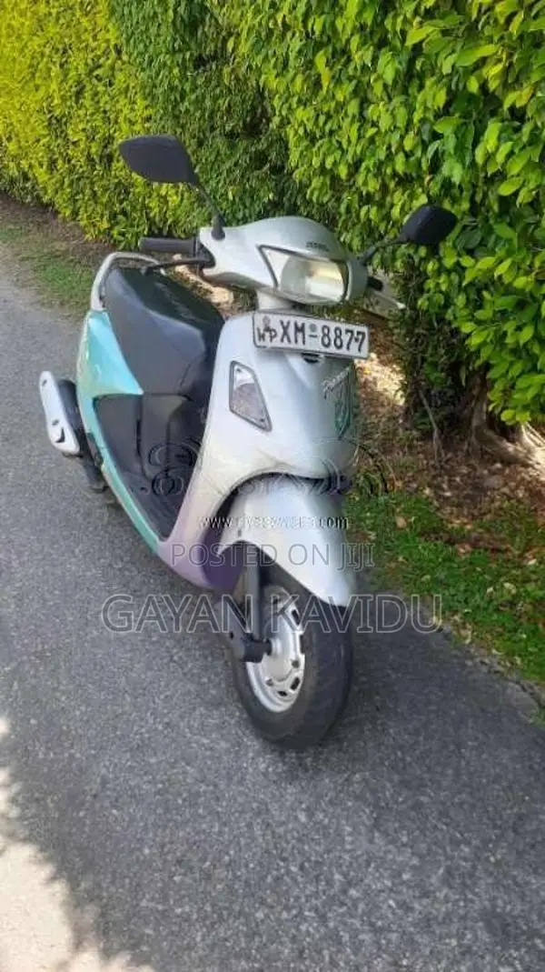Hero Pleasure 2012 Motorbike (Used)